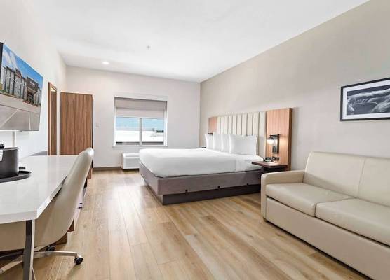 Hawthorn Extended Stay by Wyndham Port Arthur 1