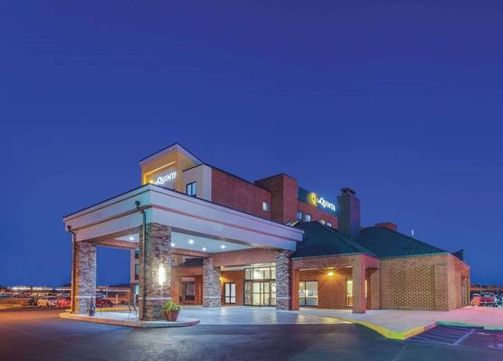 La Quinta by Wyndham Philadelphia Airport 1