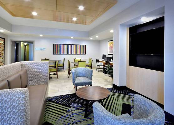 Holiday Inn Express DURHAM by IHG 1