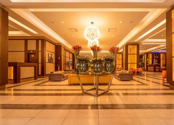 Krystal Palace Douala 1
