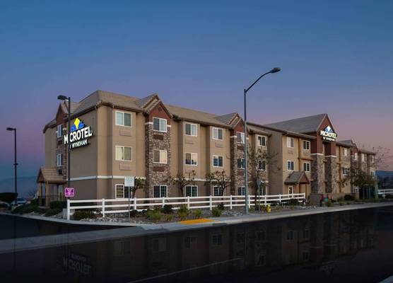Microtel Inn & Suites by Wyndham Wheeler Ridge 1