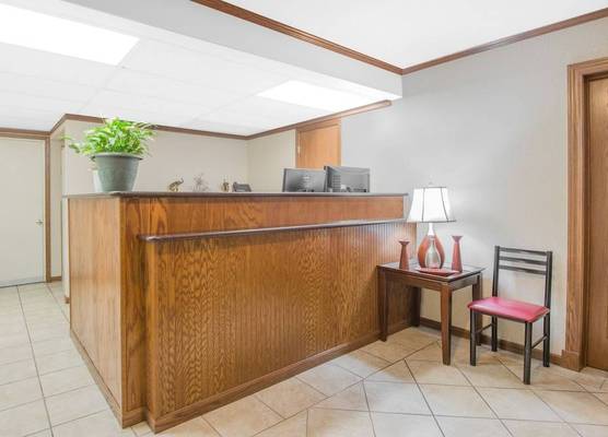 Travelodge by Wyndham Mansfield 1