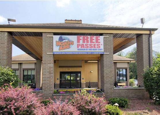 Best Western Ambassador Inn & Suites 1