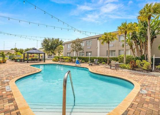 Quality Inn & Suites Tampa near Fairgrounds and Casino 1