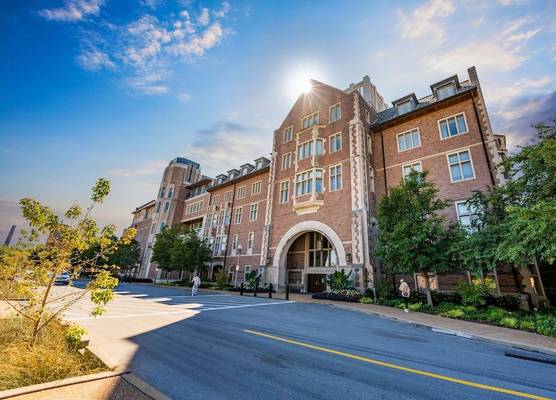 The Knight Center at Washington University 1