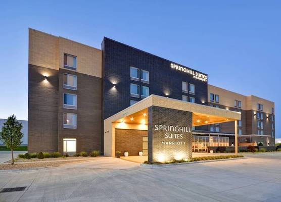 SpringHill Suites by Marriott Cincinnati Blue Ash 1