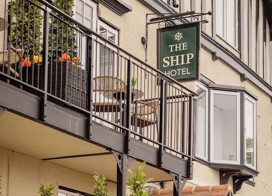 The Ship Hotel 1