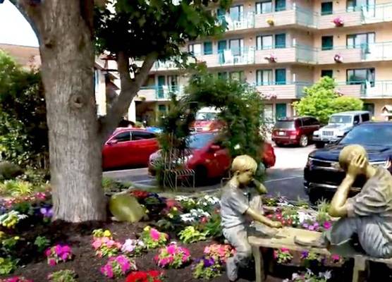 Arbors at Island Landing Hotel & Suites 1