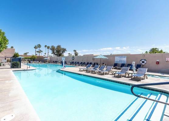 Vista Mirage Resort 1