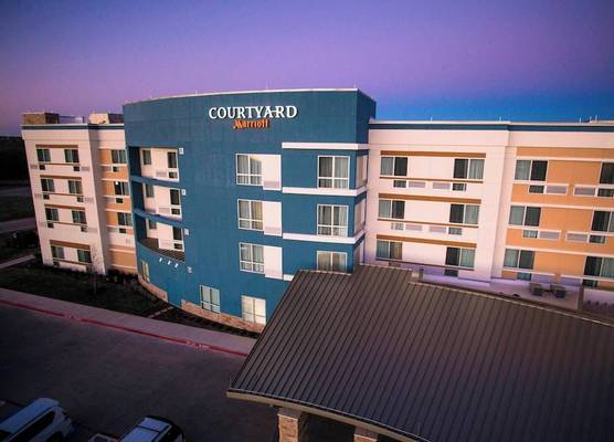 Courtyard by Marriott Dallas Midlothian at Midlothian Conference Center 1