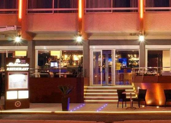 Logis Hôtel & Restaurant Mediterranee 1
