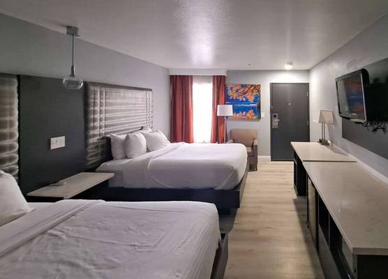 Clarion Pointe El Cajon San Diego East 1