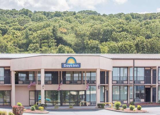 Days Inn by Wyndham Princeton 1