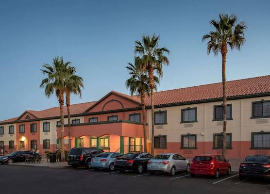 Baymont by Wyndham Phoenix I-10 near 51st Ave 1
