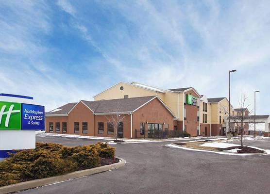 Holiday Inn Express & Suites CLEVELAND-STREETSBORO by IHG 1