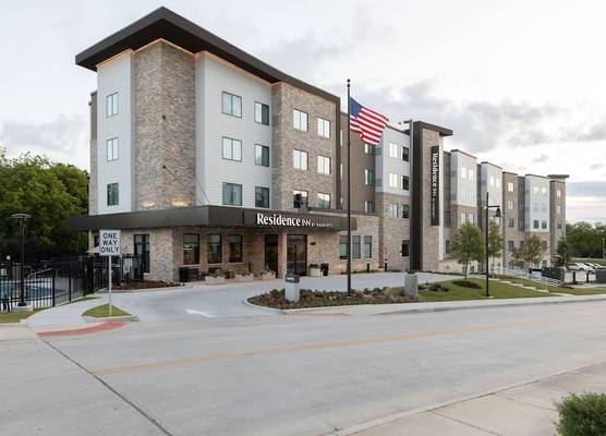 Residence Inn by Marriott Fort Worth Southwest 1