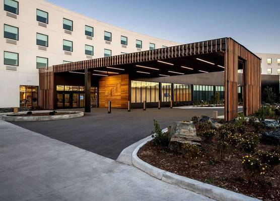 Wyndham Garden Winnipeg Airport 1