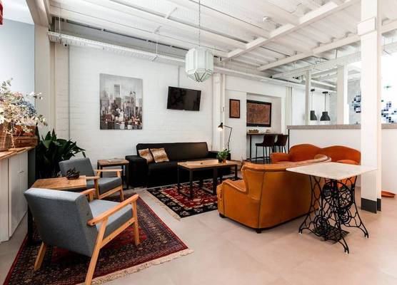 Nut Hostel 1