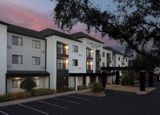 Courtyard by Marriott Lakeland 1