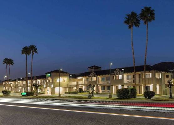 Quality Inn Lake Elsinore I-15 1