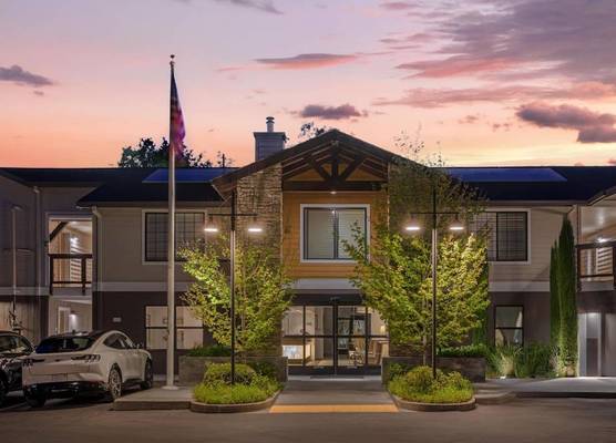 Best Western Plus Stevenson Manor 1