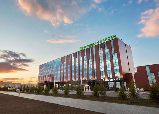 Wyndham Garden Astana 1