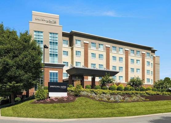 SpringHill Suites by Marriott Roanoke 1
