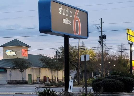 Studio 6 Suites Hinesville, GA 1