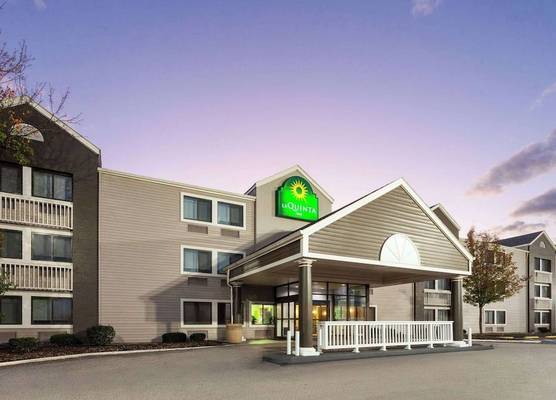 La Quinta Inn by Wyndham Cleveland Independence 1