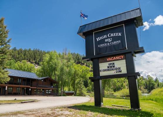 High Creek Lodge and Cabins 1