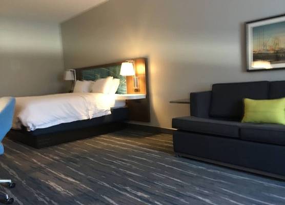 Hampton Inn Old Bridge NJ 1