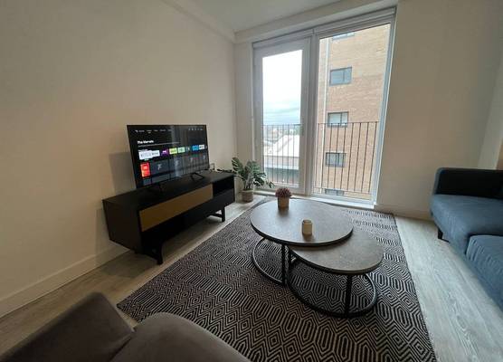 Highend 2bed Duplex Apt With Top Floor Terrace 1
