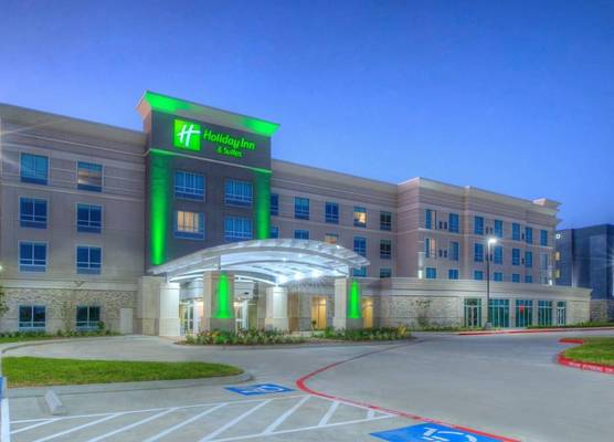 Holiday Inn & Suites HOUSTON WEST - KATY MILLS by IHG 1