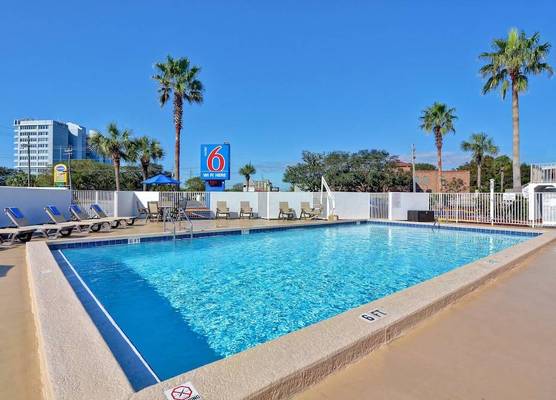 Motel 6-Destin, FL 1