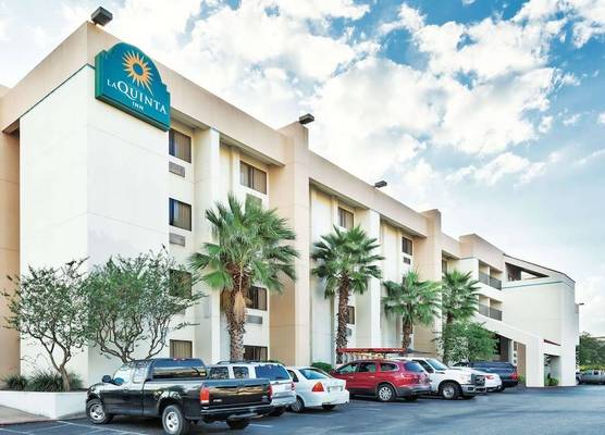 La Quinta Inn by Wyndham Austin North 1