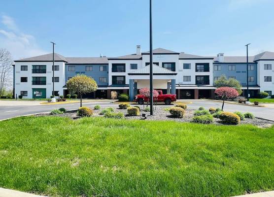 Country Inn & Suites by Radisson, Columbus-Edinburgh 1