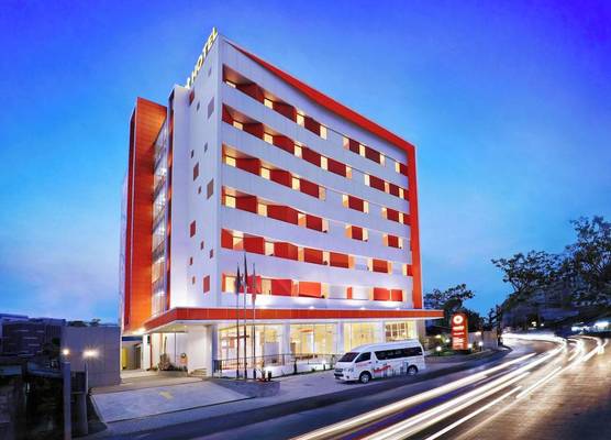 Starlet Hotel Jakarta Airport 1