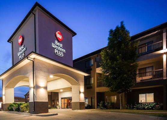 Best Western Plus Country Inn & Suites 1