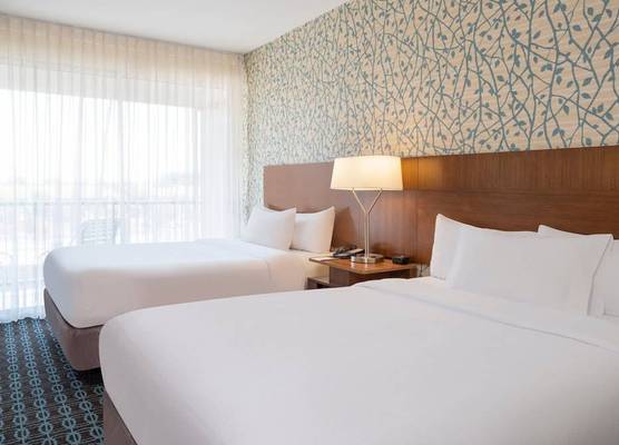 Fairfield Inn & Suites by Marriott Los Angeles LAX/El Segundo 1