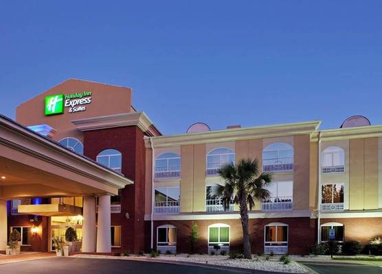 Holiday Inn Express & Suites CAMDEN-I20 (HWY 521) by IHG 1