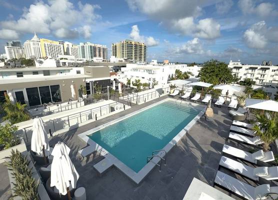Nassau Suite South Beach, an All-Suite Hotel 1