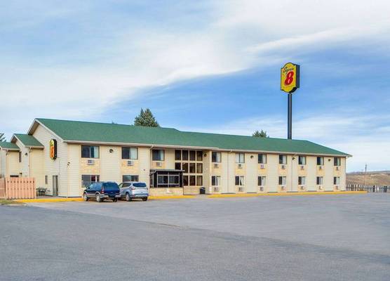 Super 8 by Wyndham Livingston Yellowstone 1