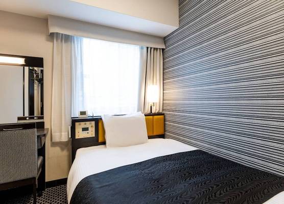 APA Hotel Midosuji Honmachi Ekihigashi 1