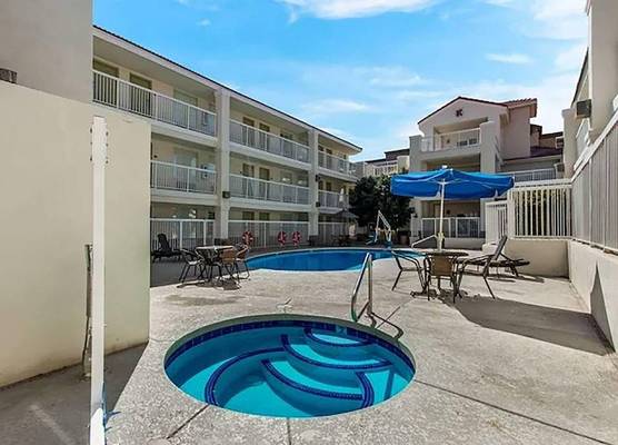 Howard Johnson By Wyndham Tempe University/Phoenix 1