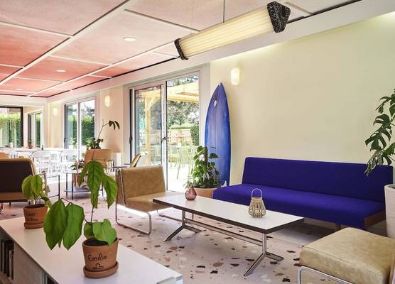 Greet Hotel Versailles - Voisins Le Bretonneux 1
