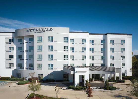 Courtyard by Marriott Hammond 1
