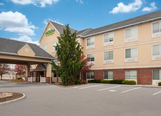 Wingate Suites By Wyndham Mansfield Ontario 1