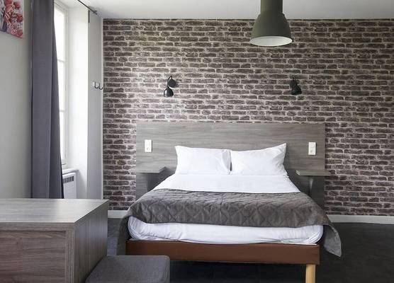 Logis Hotel & Restaurant Le Carnot 1