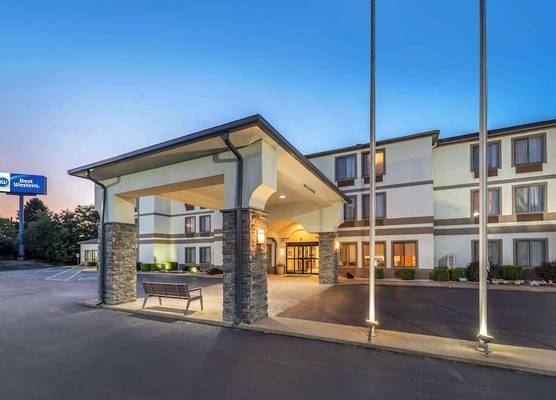 Best Western St. Clairsville Inn & Suites 1