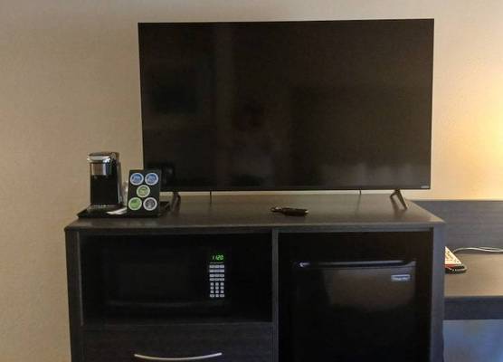 Comfort Inn & Suites Bradenton North I-75 1